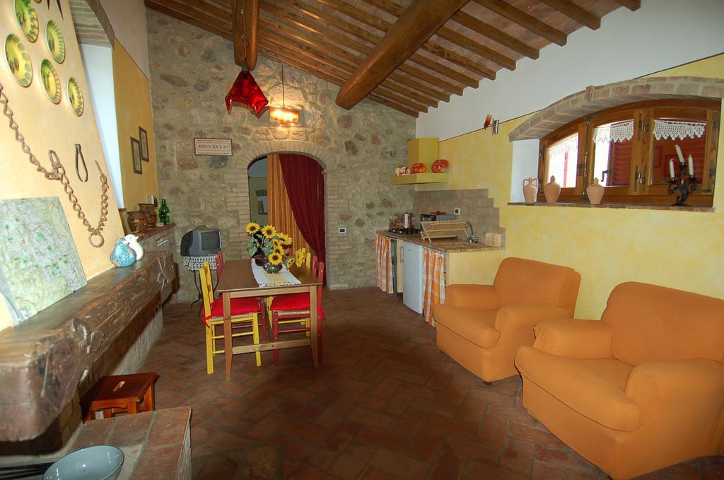 La Capanna di Panpepato Villa Rosia Ruang foto