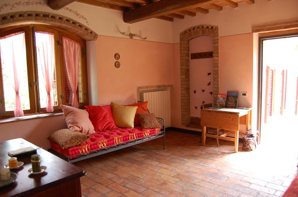 La Capanna di Panpepato Villa Rosia Ruang foto