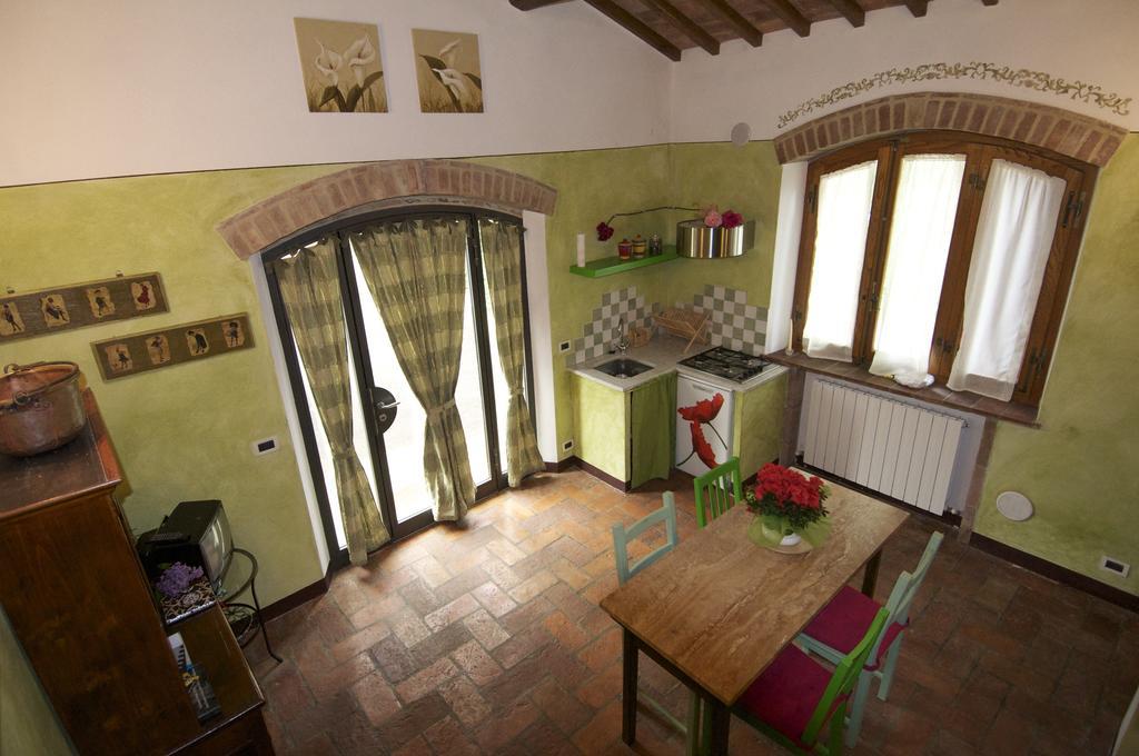 La Capanna di Panpepato Villa Rosia Ruang foto